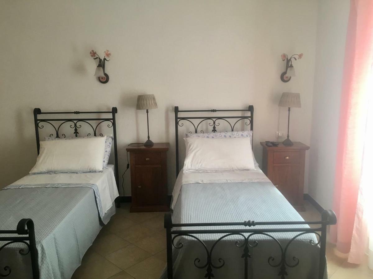 Agriturismo La Ferriera ปิโญเน ภายนอก รูปภาพ